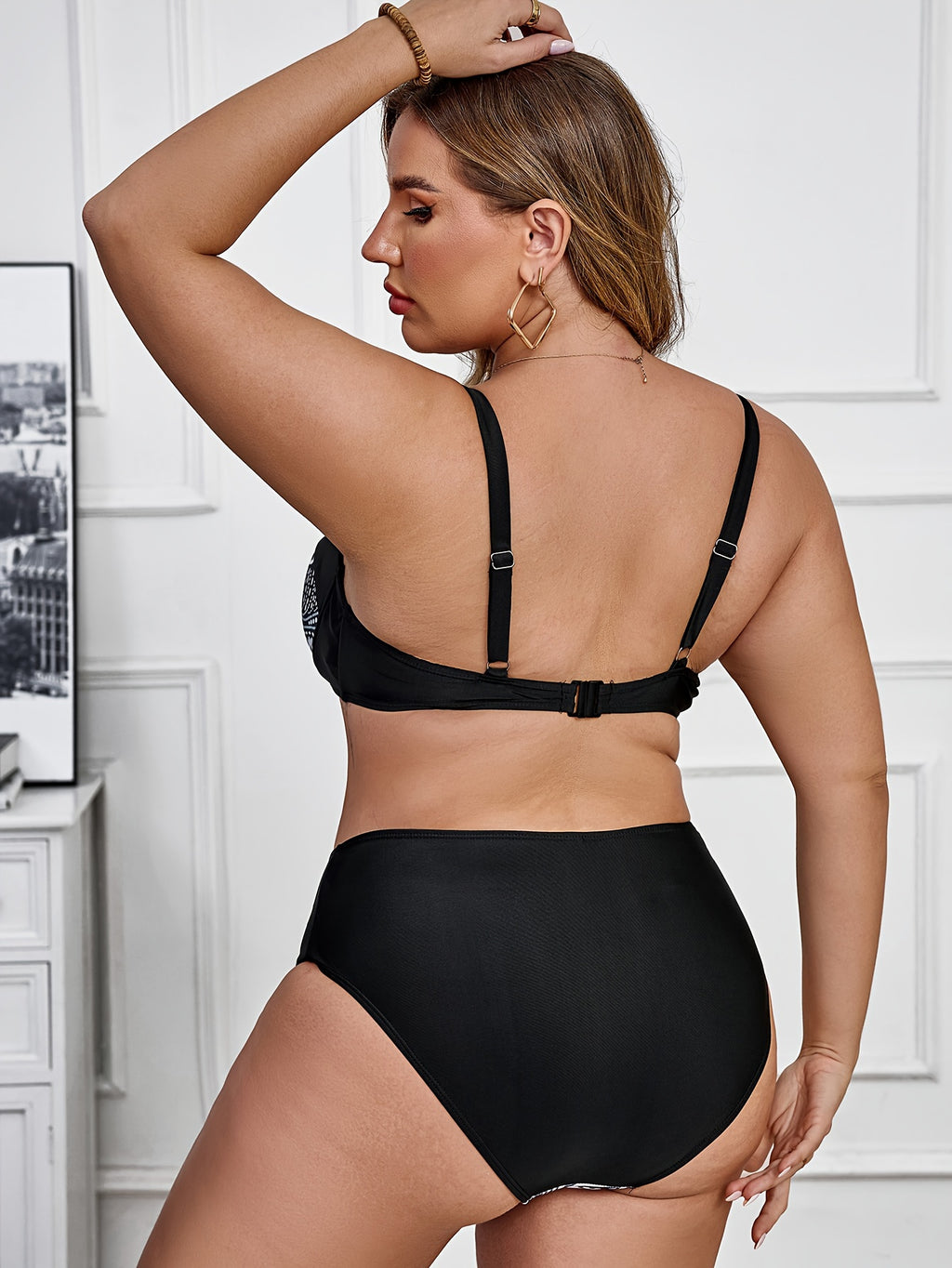 Bikini grande taille cachemire, hanches drapées de noir