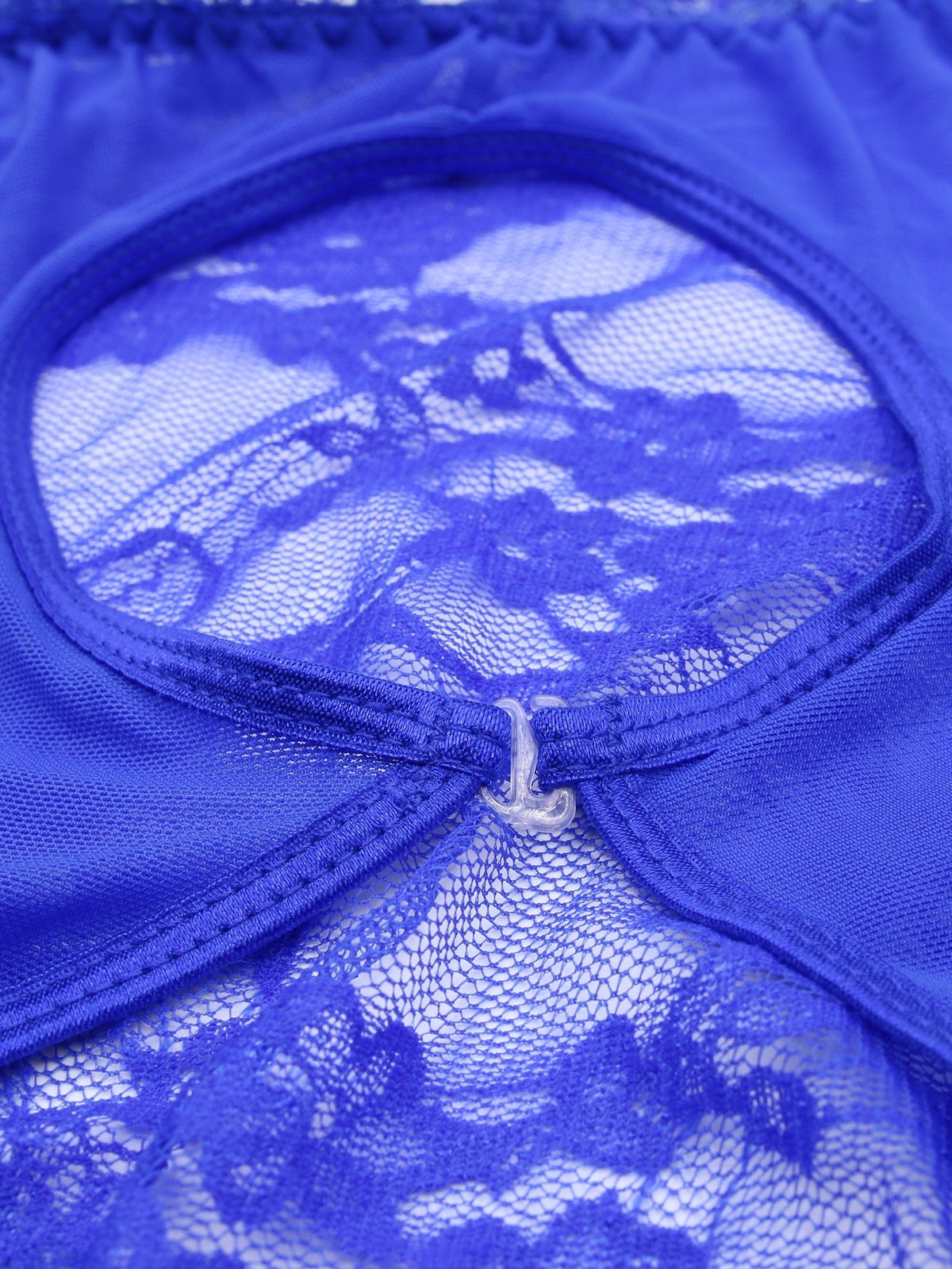 Body grande taille à entrejambe ouvert en tulle floral souple