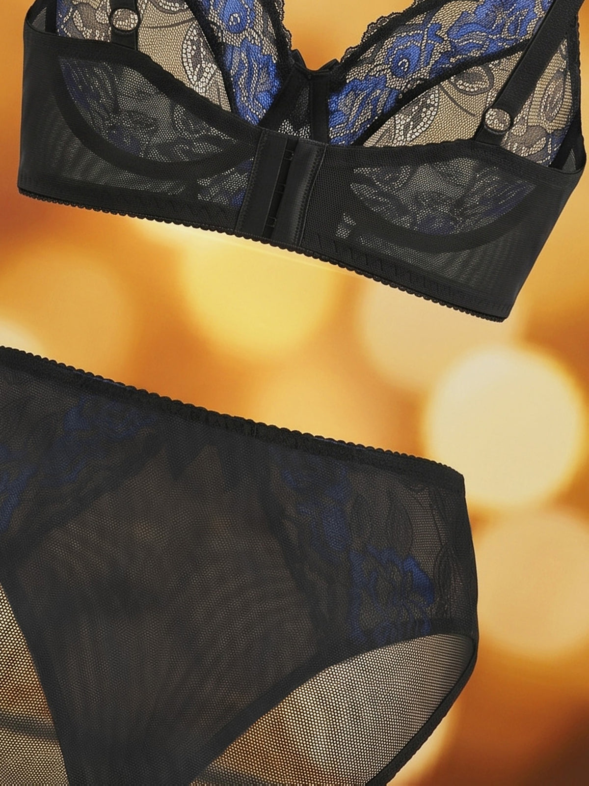 Roses bleues sur fond noir, soutien-gorge souple grande taille
