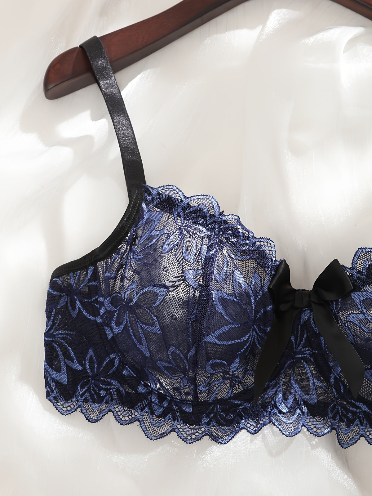 Dentelle bleue sur tulle noir, ensemble lingerie grande taille