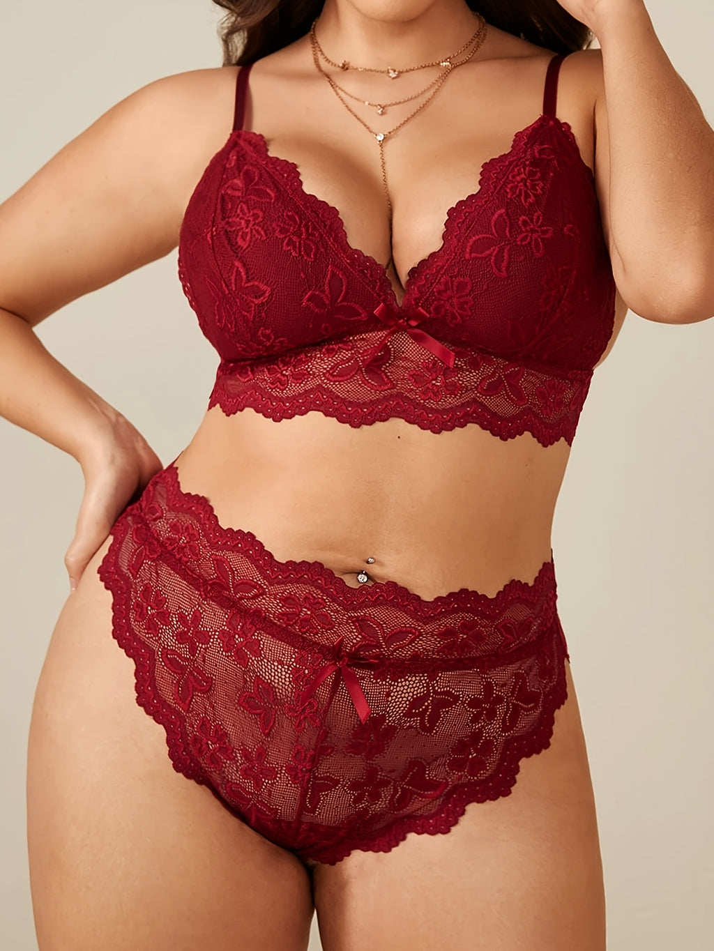 Bordure festonnée rouge foncé, parure grande taille 2 pièces