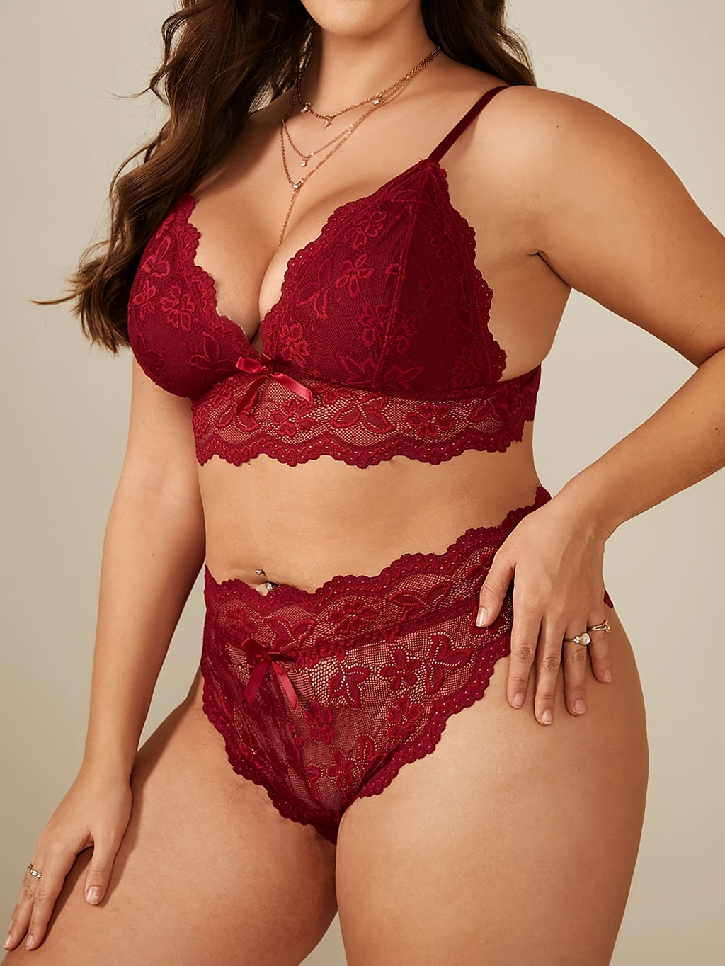 Bordure festonnée rouge foncé, parure grande taille 2 pièces