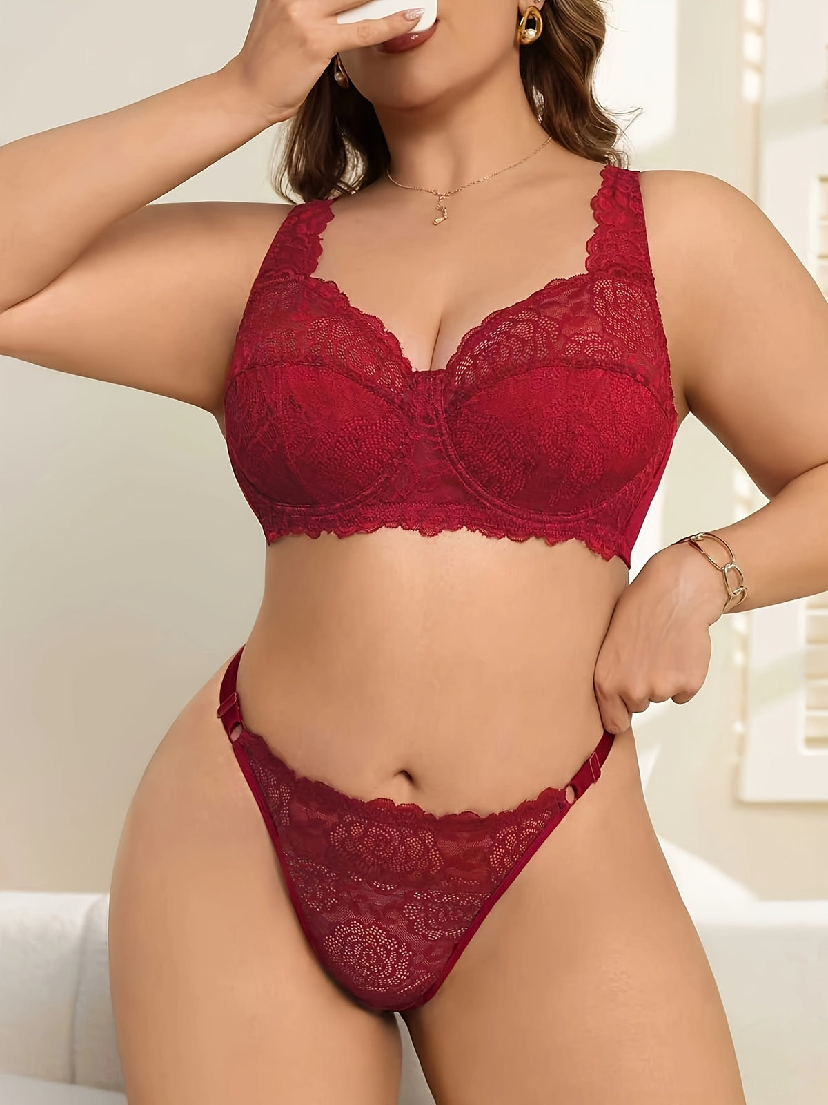 Bretelles larges en dentelle bordeaux, soutien-gorge grande taille
