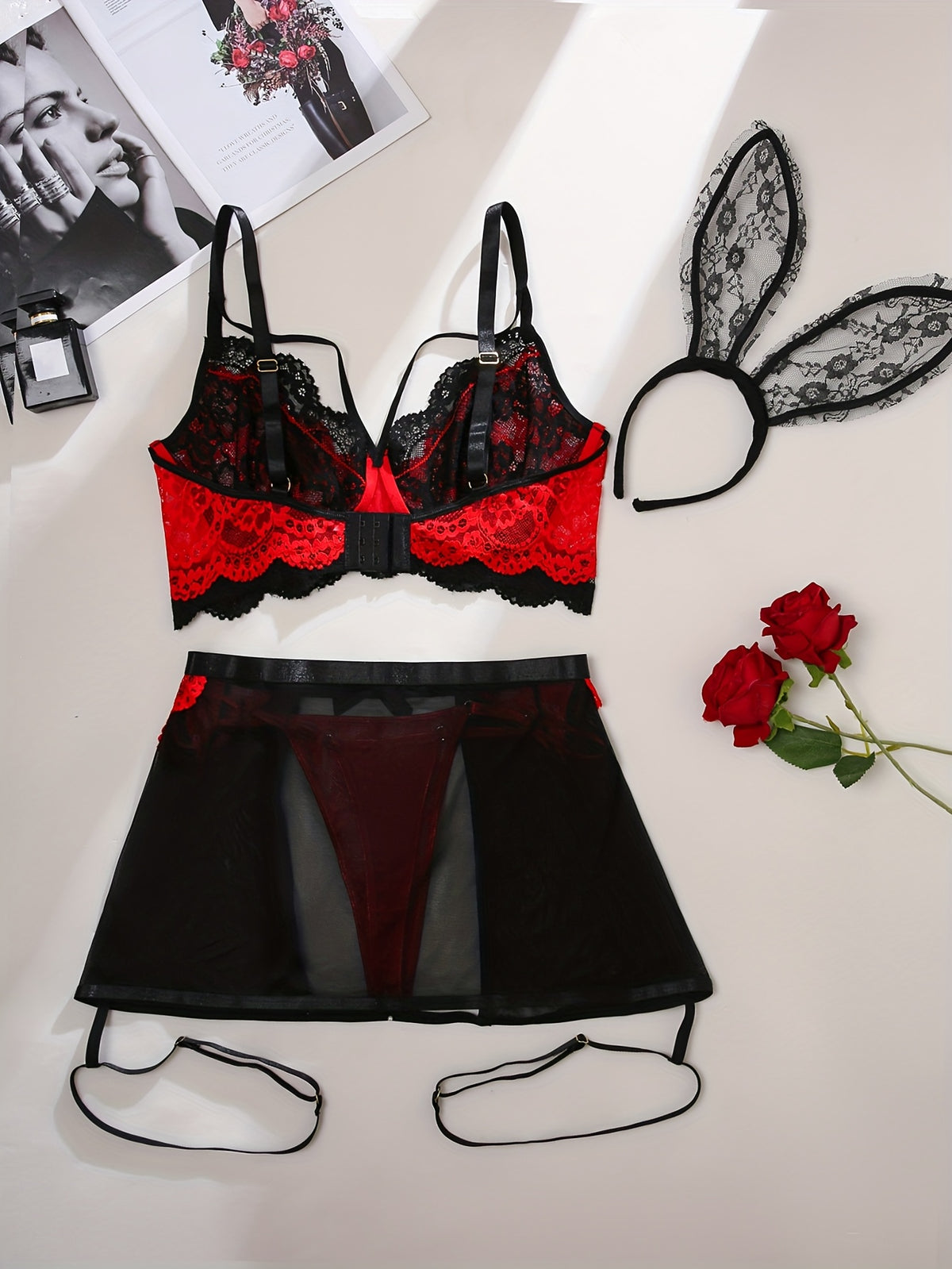 Ensemble 4 pièces grande taille rouge et noir en dentelle