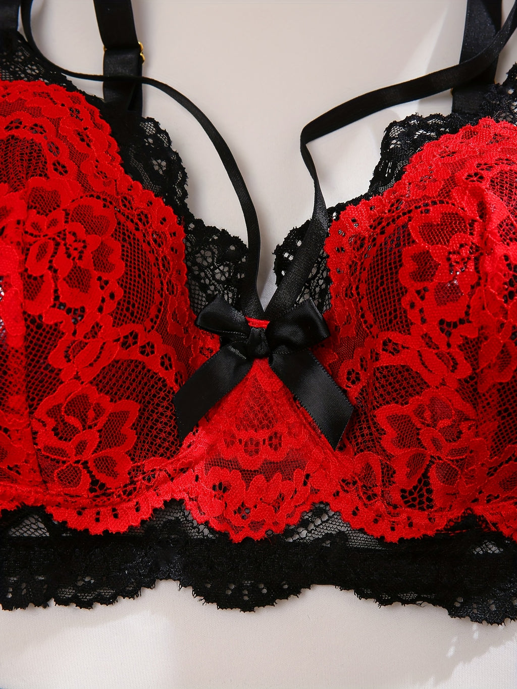 Ensemble 4 pièces grande taille rouge et noir en dentelle