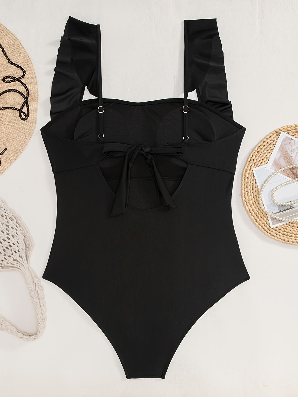 Maillot de bain grande taille noir, encolure droite et dos noué