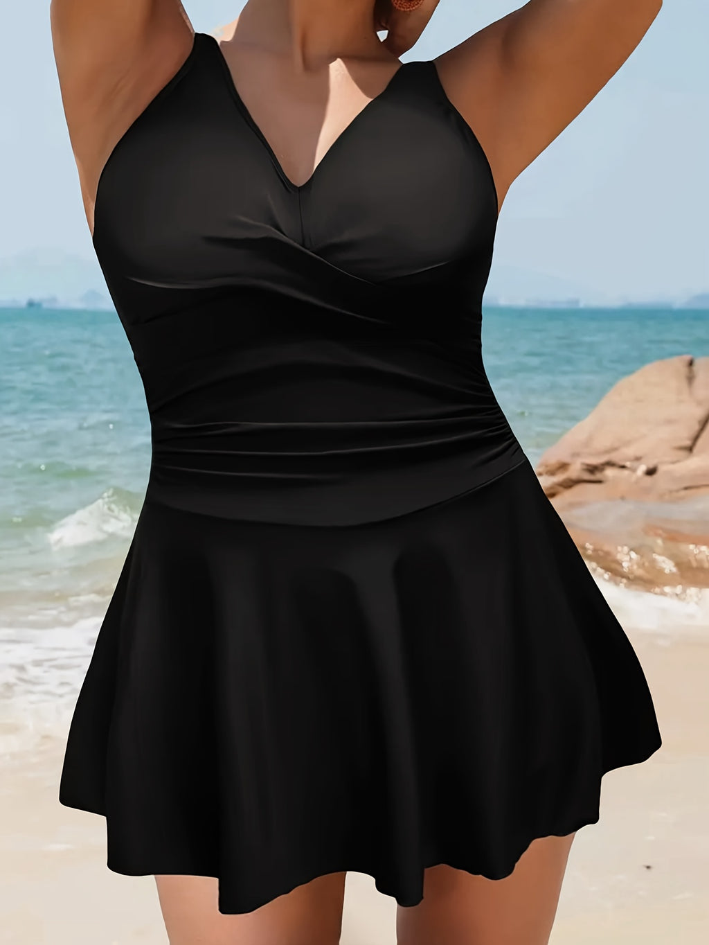 Maillot de bain grande taille à dos échancré et drapé croisé