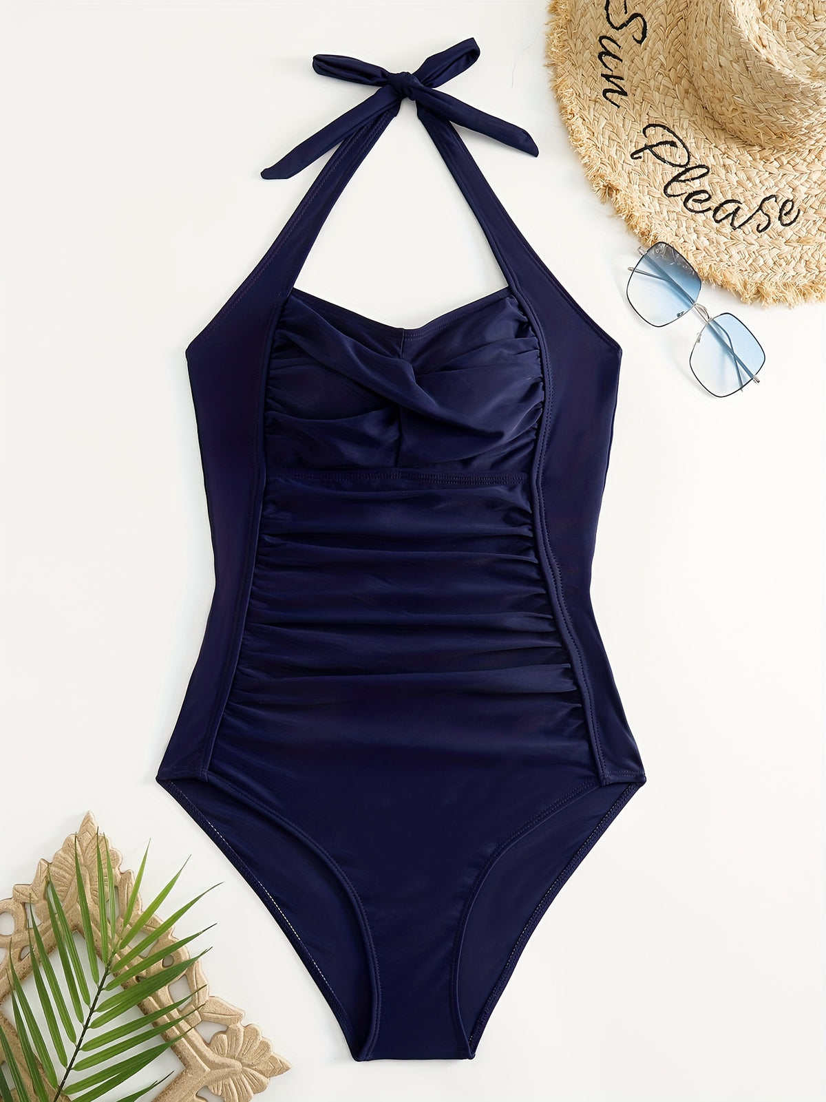 Maillot drapé grande taille gainant, licou et trois teintes