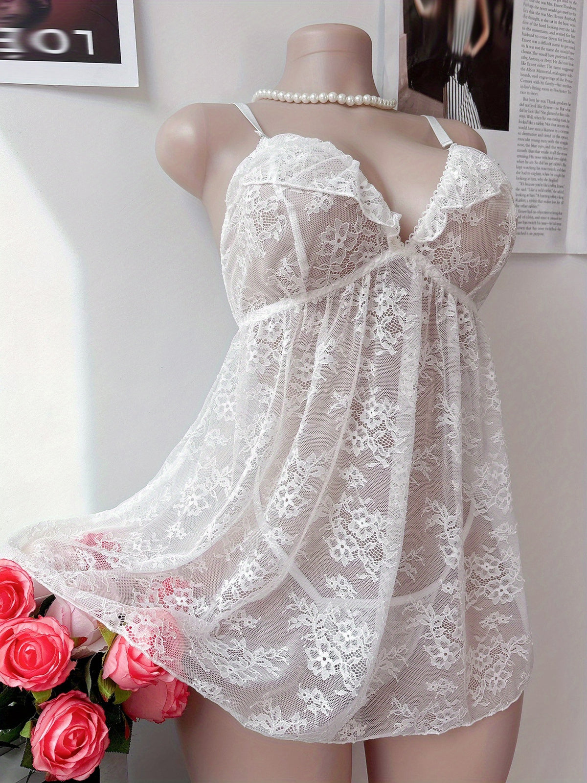 Nuisette grande taille blanche, ourlet rallongé et culotte