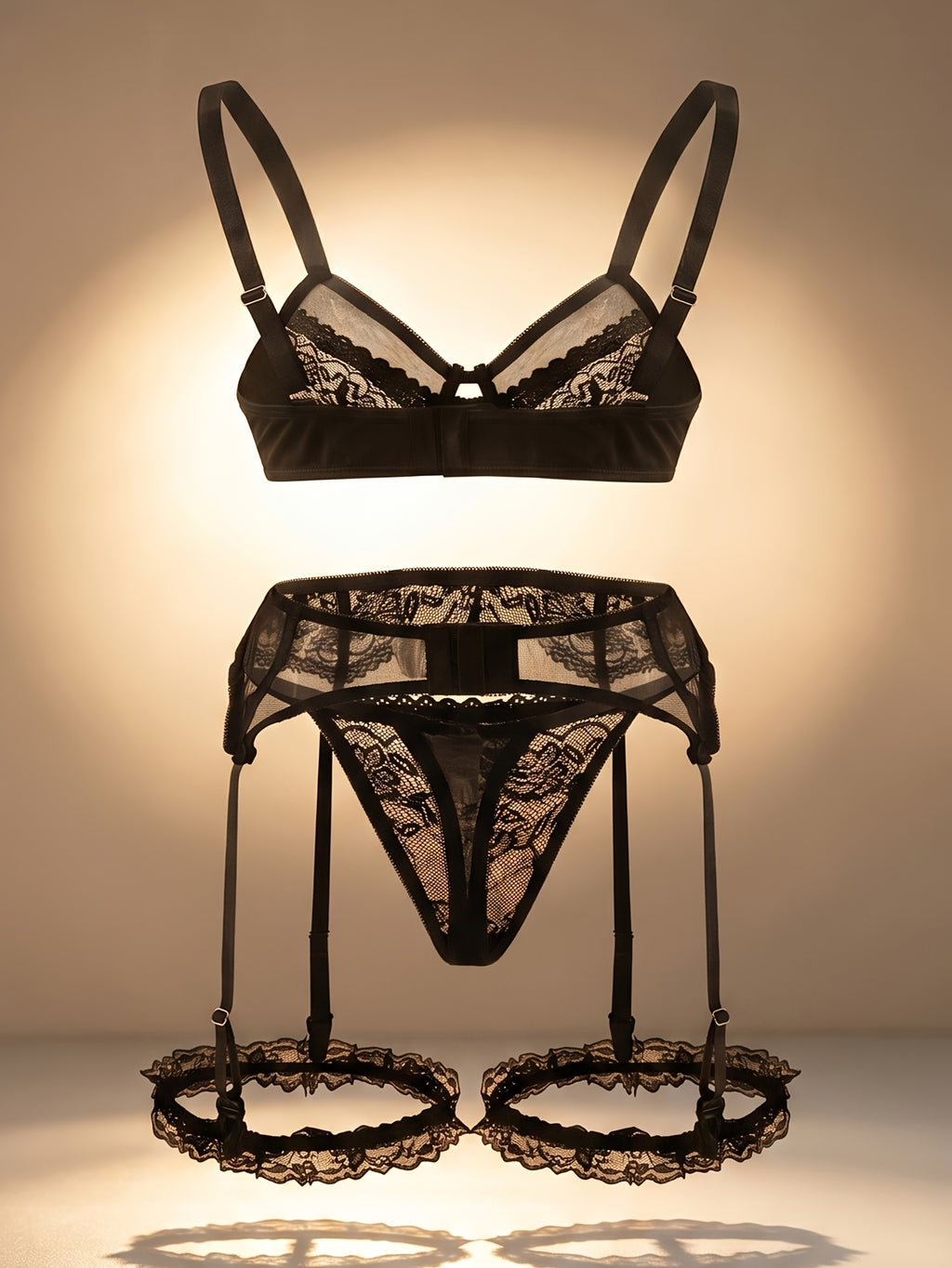 Ensemble grande taille 4 pièces, dentelle et jarretelles