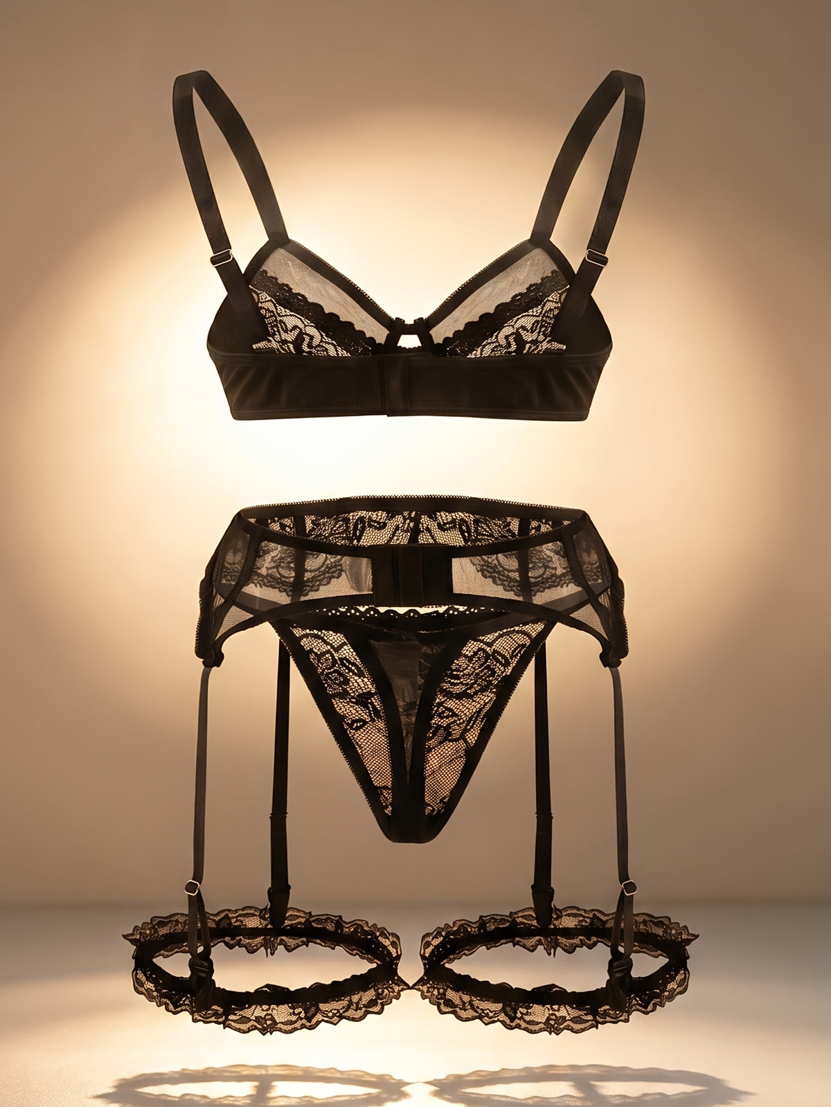 Ensemble grande taille 4 pièces, dentelle et jarretelles