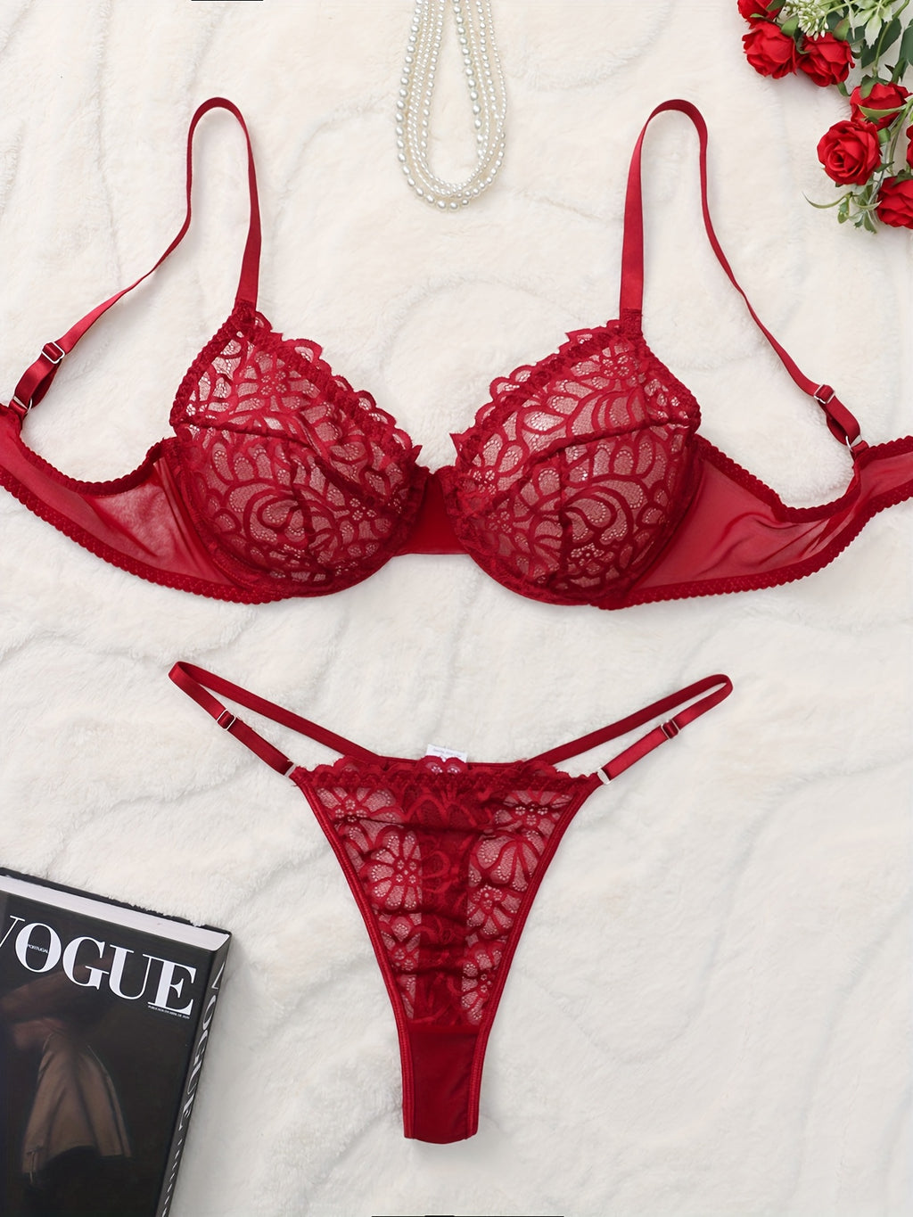 Dentelle bordeaux et G-string, parure grande taille cerclée